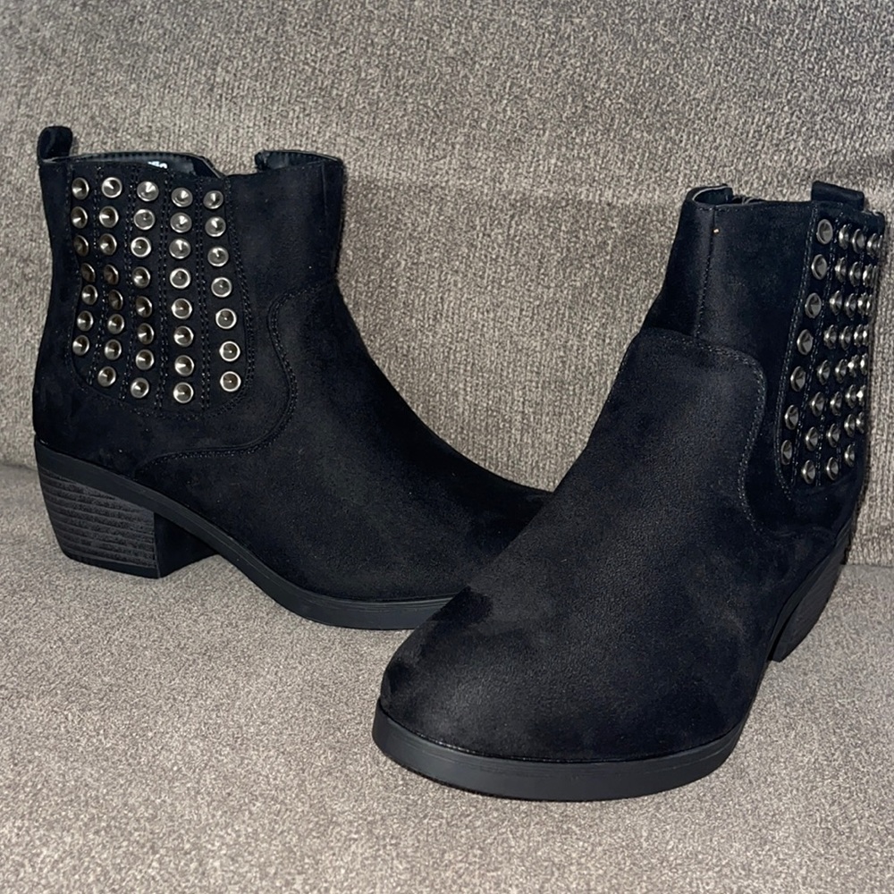 Black booties